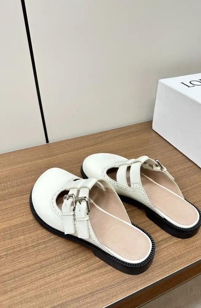 hype Loewe Slippers