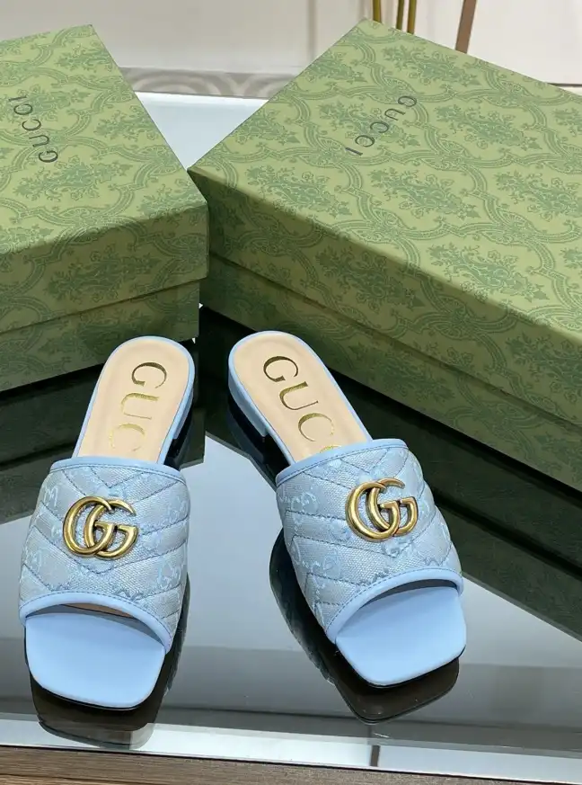 hype Gucci Slippers