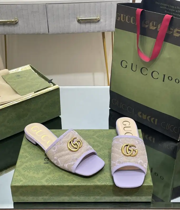 hype Gucci Slippers