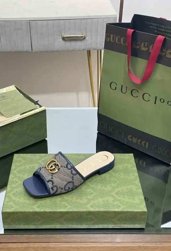 hype Gucci Slippers