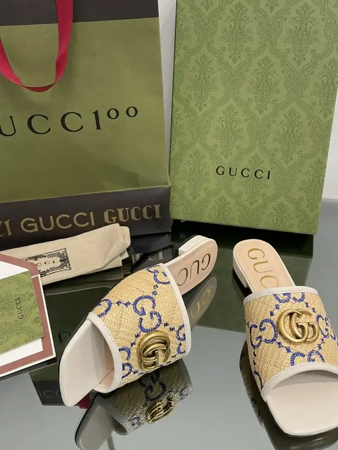 hype Gucci Slippers