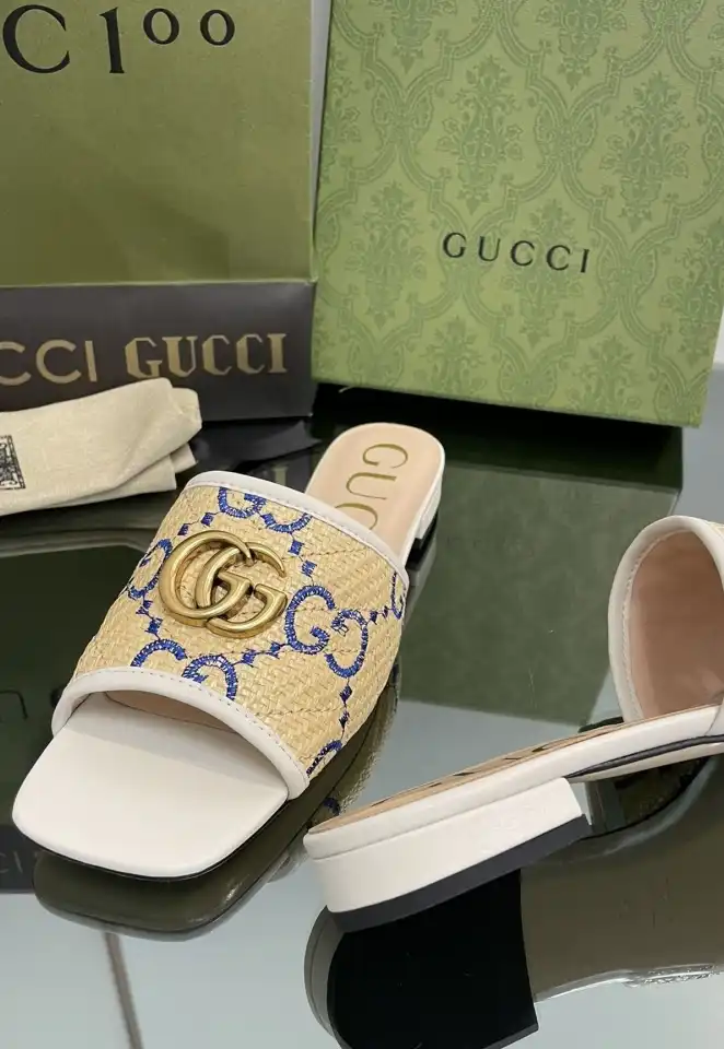 hype Gucci Slippers