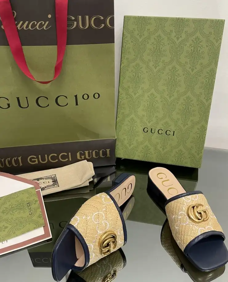 hype Gucci Slippers