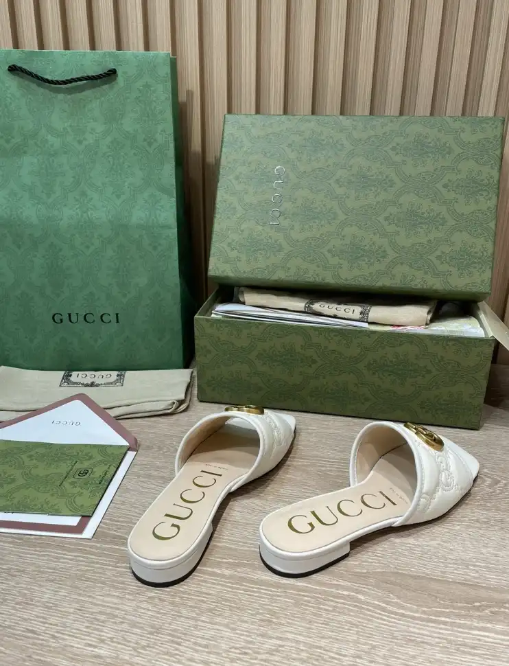 hype Gucci Slippers