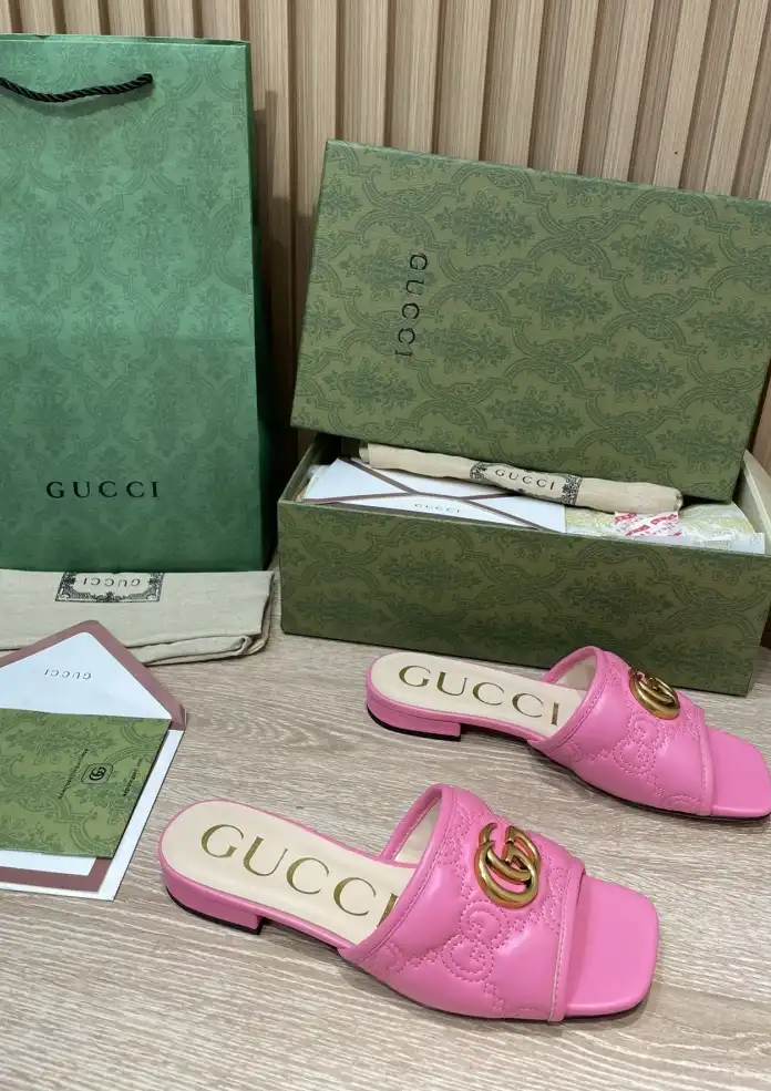 hype Gucci Slippers