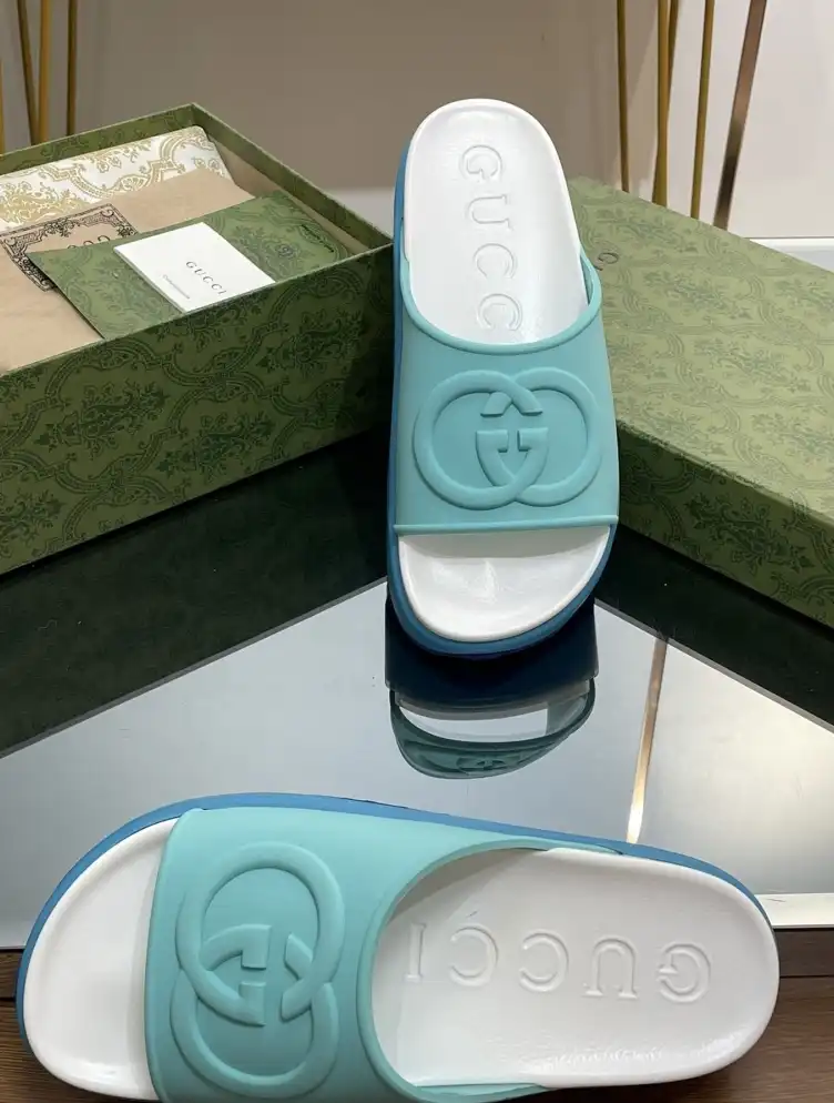 hype Gucci Slippers