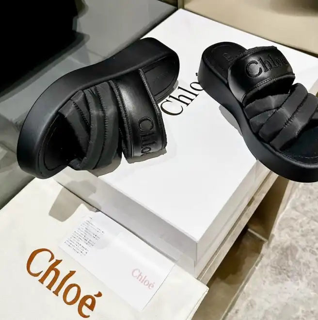 hype Chloe Slippers