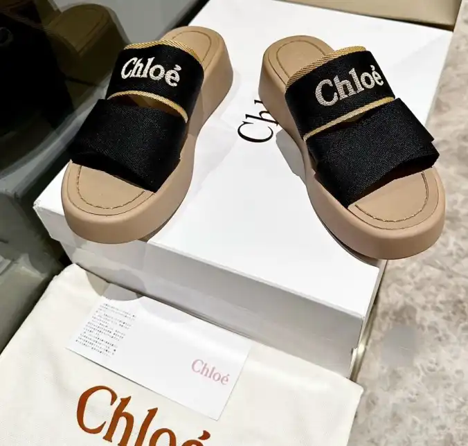 hype Chloe Slippers