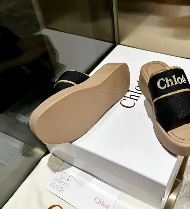 hype Chloe Slippers