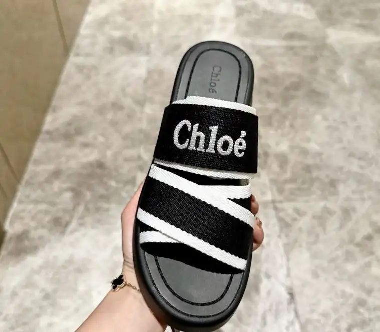 hype Chloe Slippers