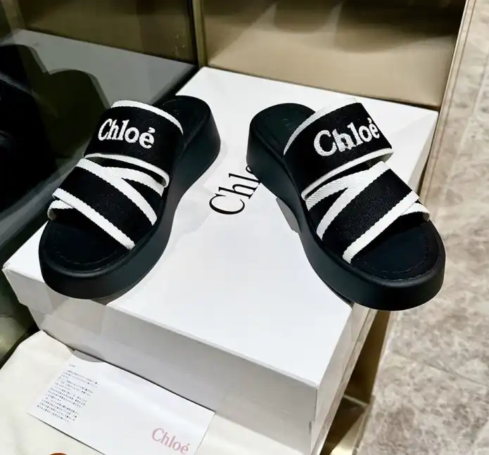 hype Chloe Slippers