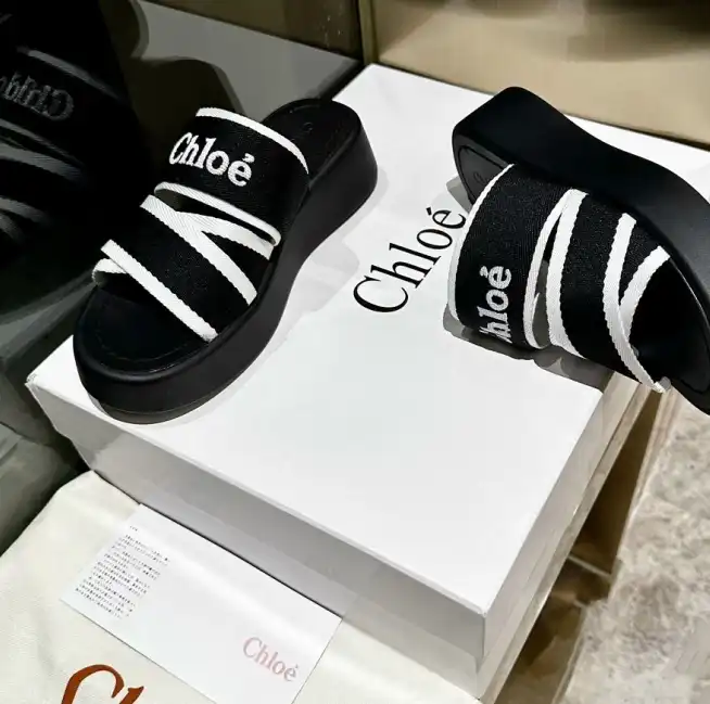 hype Chloe Slippers