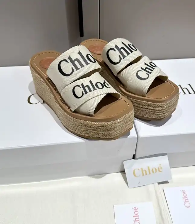 hype Chloe Slippers