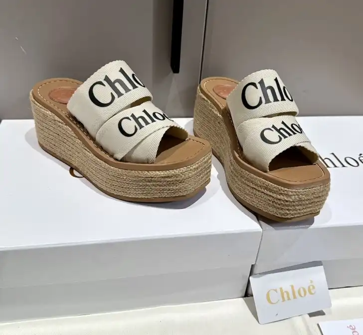 hype Chloe Slippers