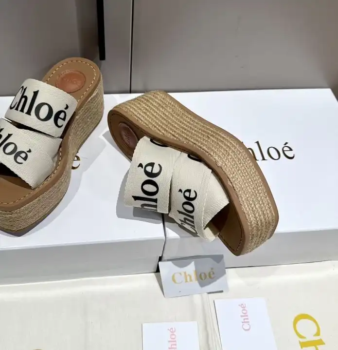 hype Chloe Slippers