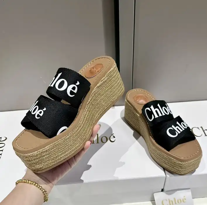 hype Chloe Slippers