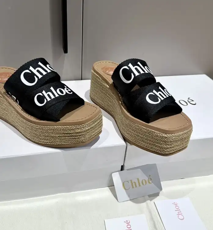 hype Chloe Slippers