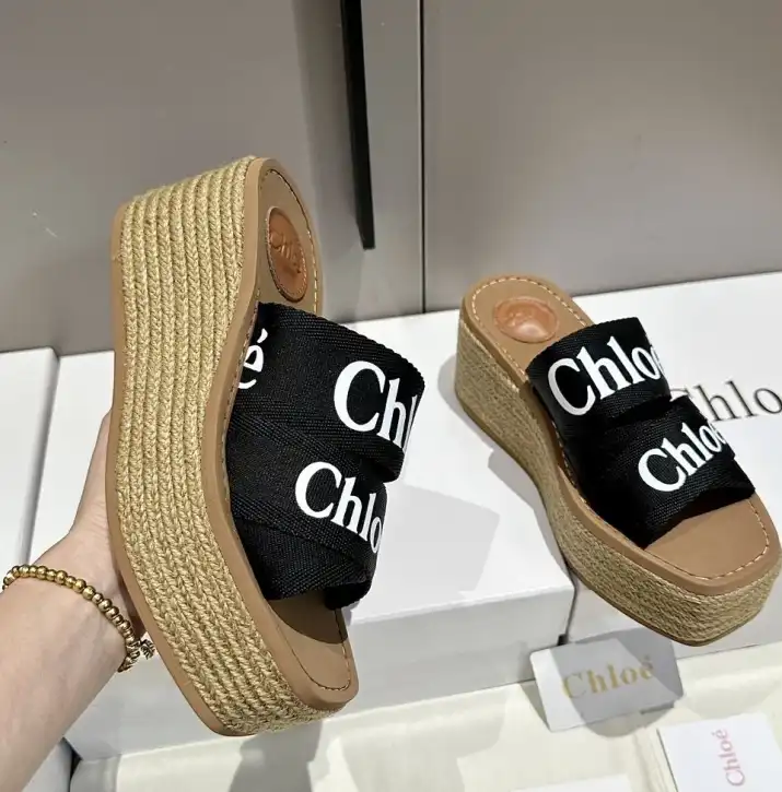 hype Chloe Slippers