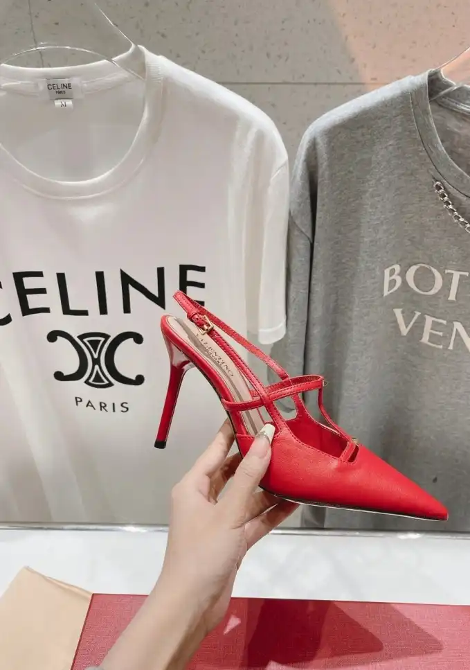 hype Valentino High Heels