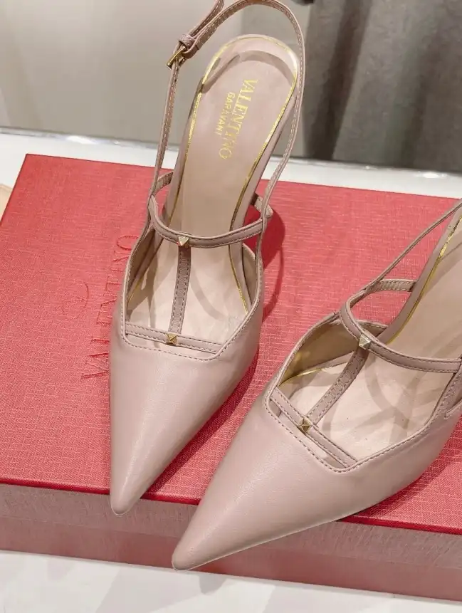 hype Valentino High Heels