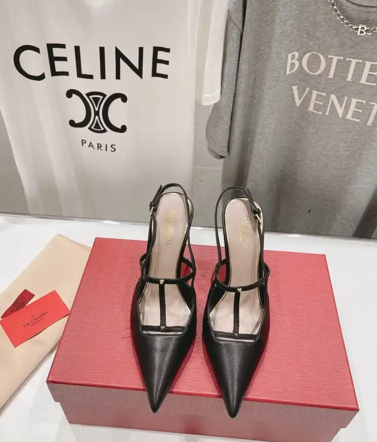 hype Valentino High Heels