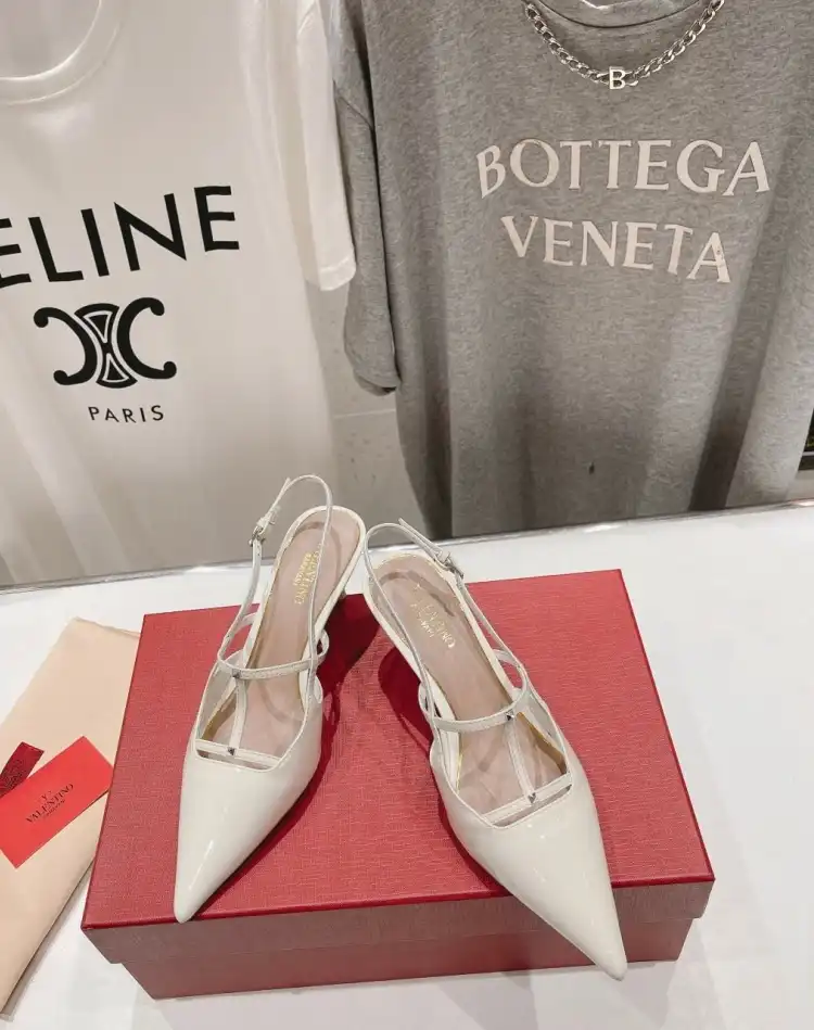 hype Valentino High Heels