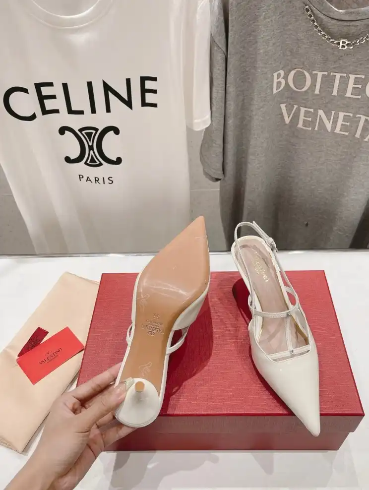 hype Valentino High Heels