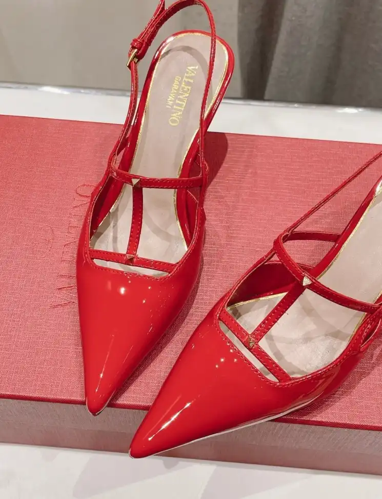 hype Valentino High Heels