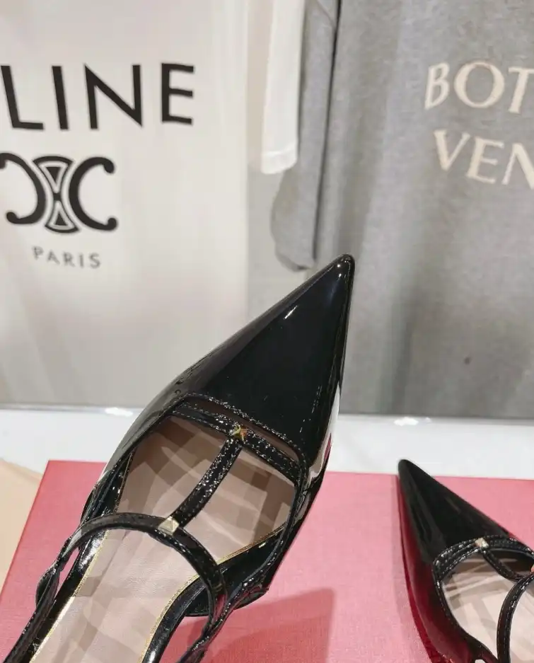 hype Valentino High Heels