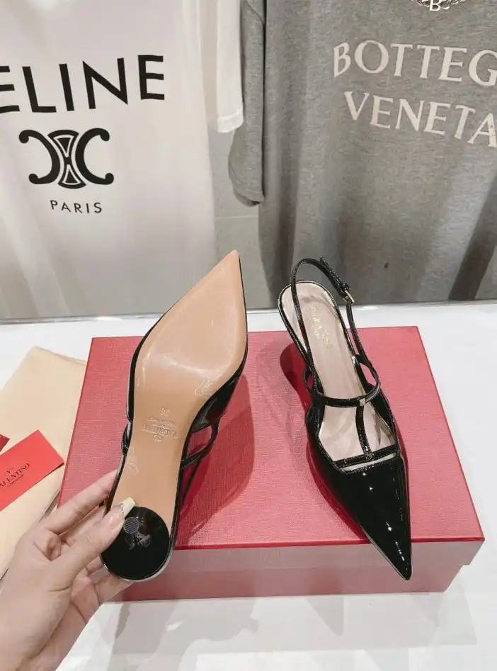 hype Valentino High Heels