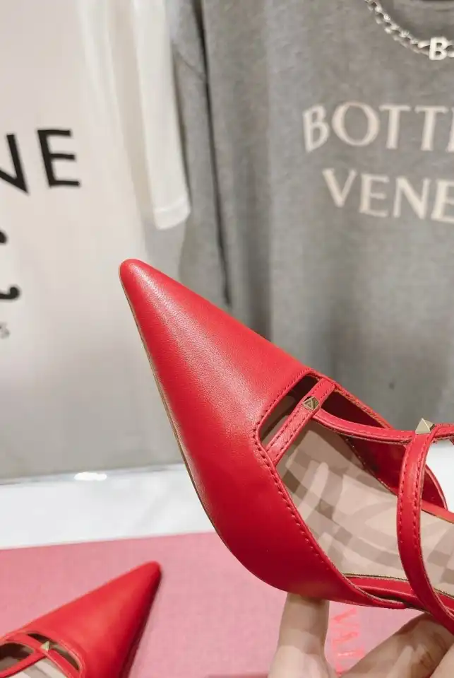 hype Valentino High Heels