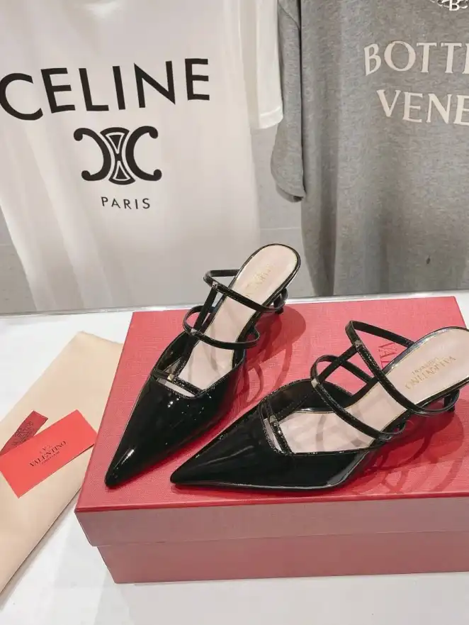 hype Valentino High Heels