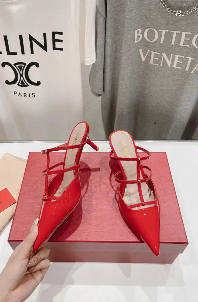 hype Valentino High Heels