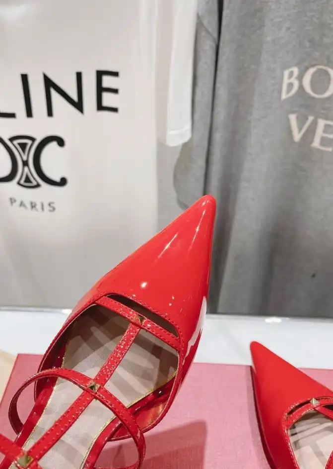 hype Valentino High Heels