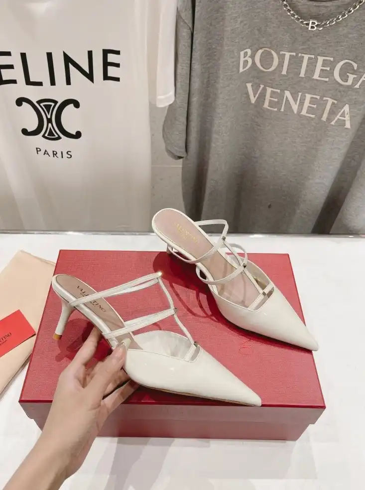 hype Valentino High Heels