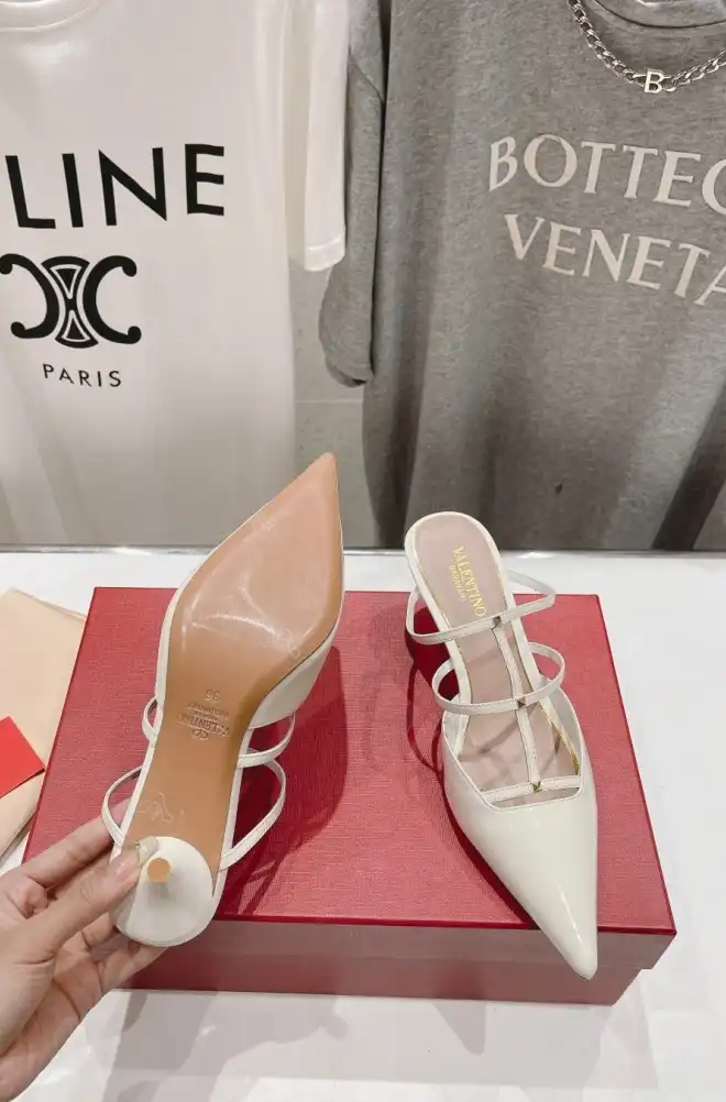 hype Valentino High Heels