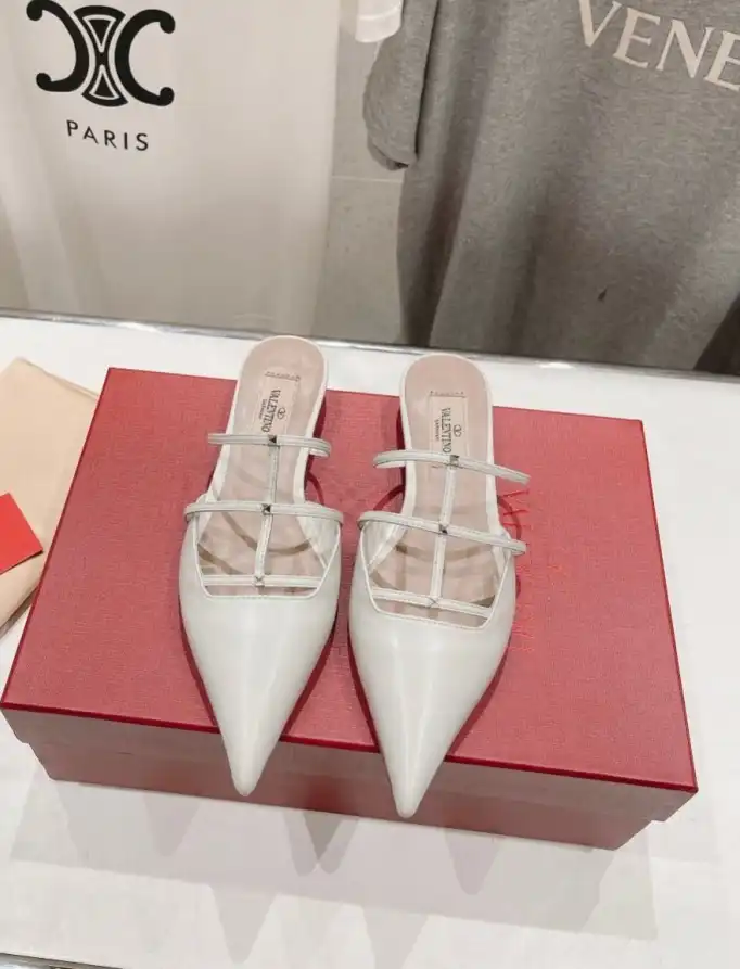 hype Valentino High Heels