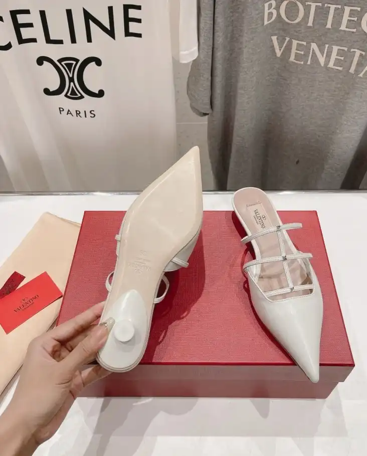 hype Valentino High Heels