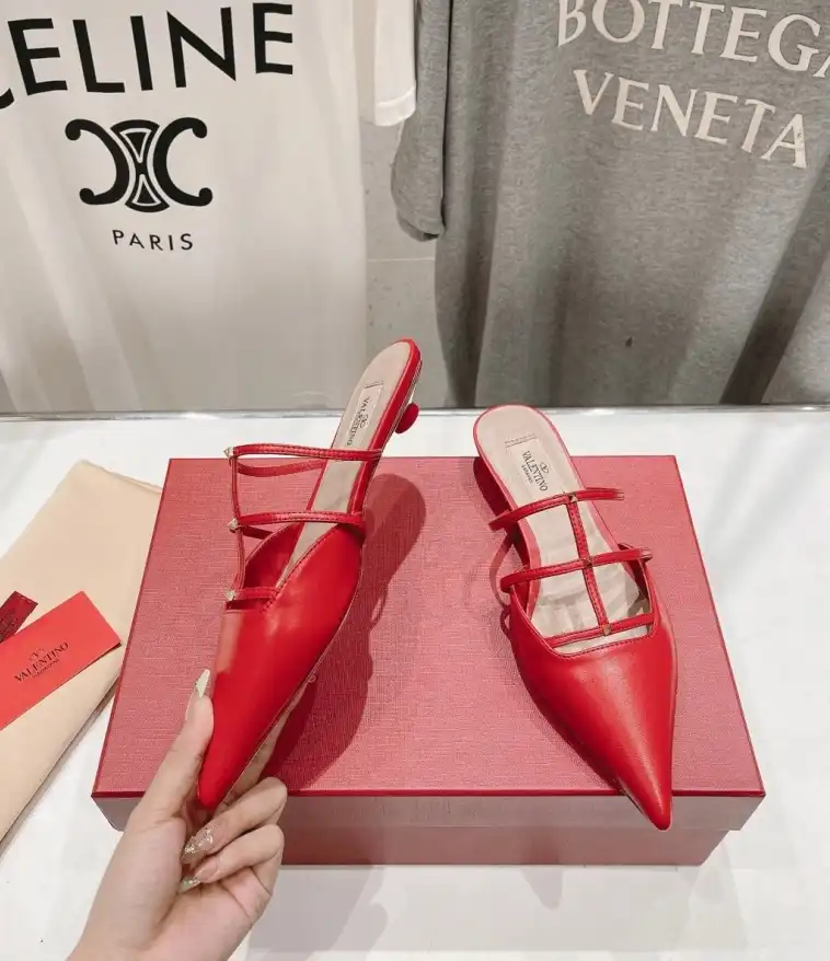 hype Valentino High Heels