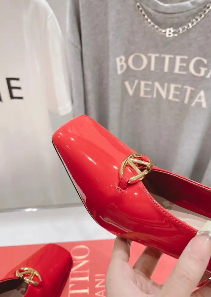 hype Valentino High Heels