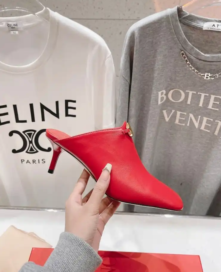 hype Valentino High Heels