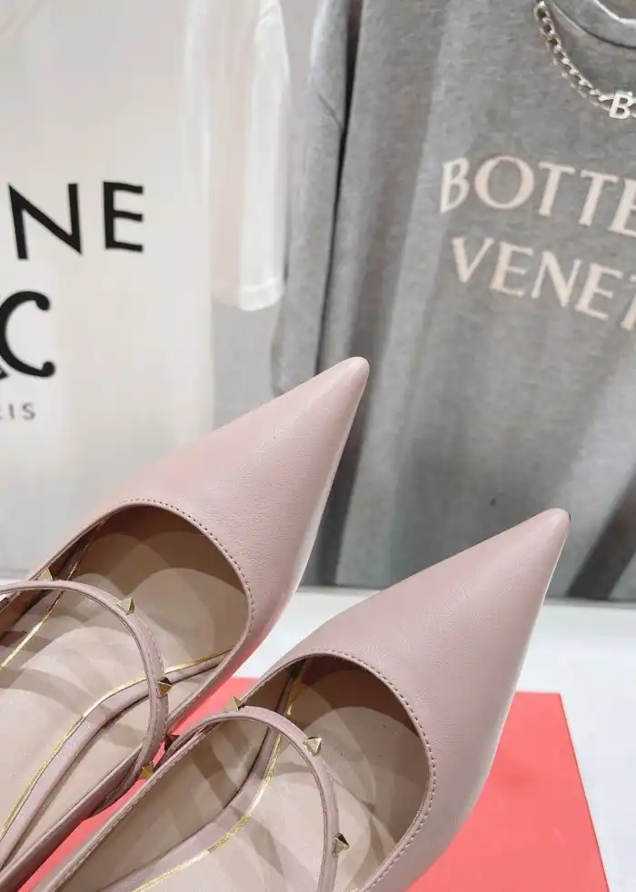 hype Valentino High Heels