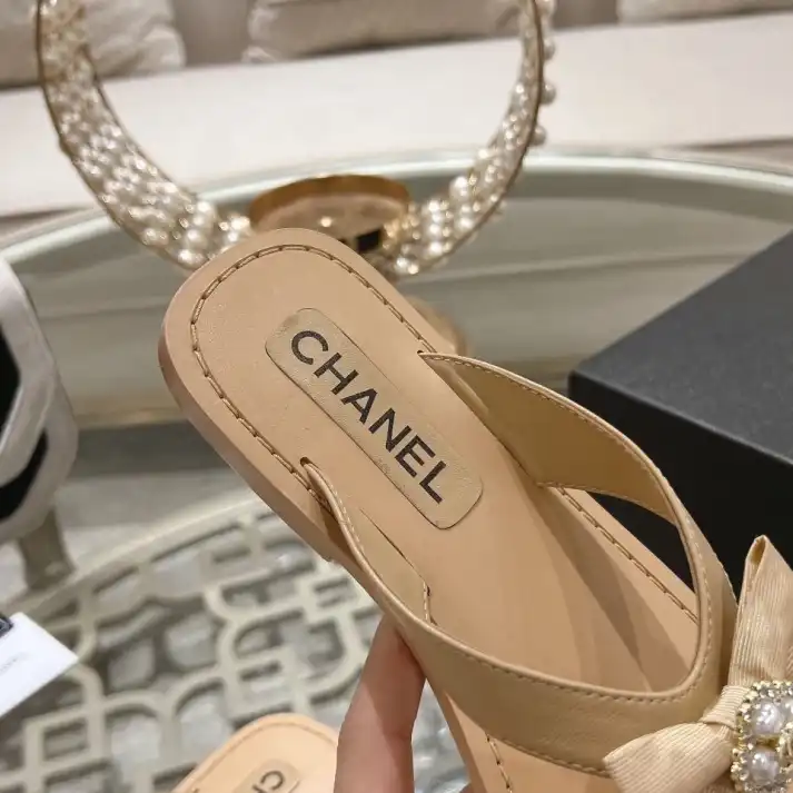 hype Chanel Slippers