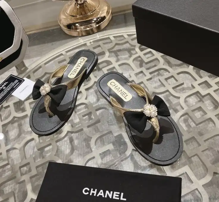 hype Chanel Slippers