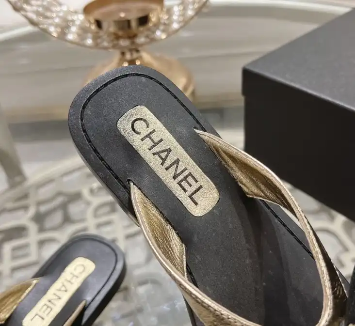 hype Chanel Slippers