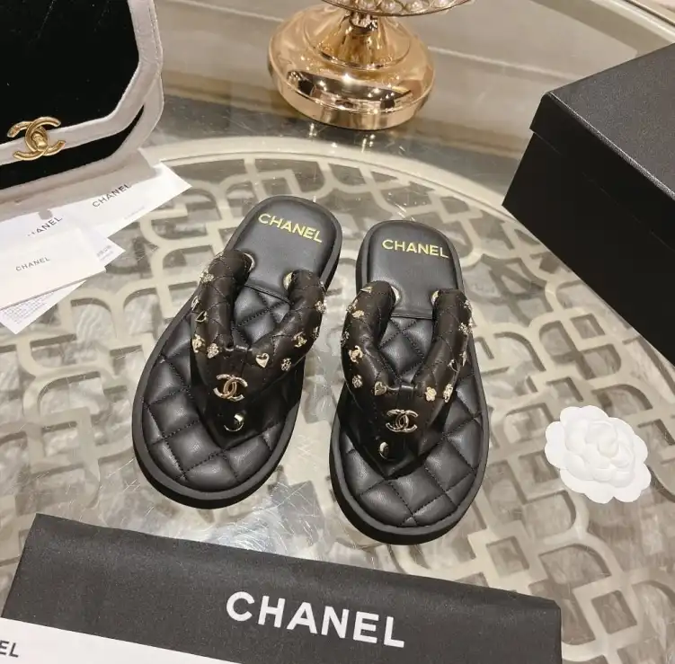 hype Chanel Slippers