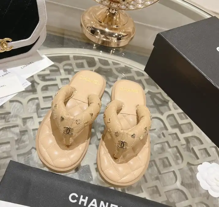 hype Chanel Slippers