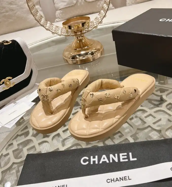 hype Chanel Slippers