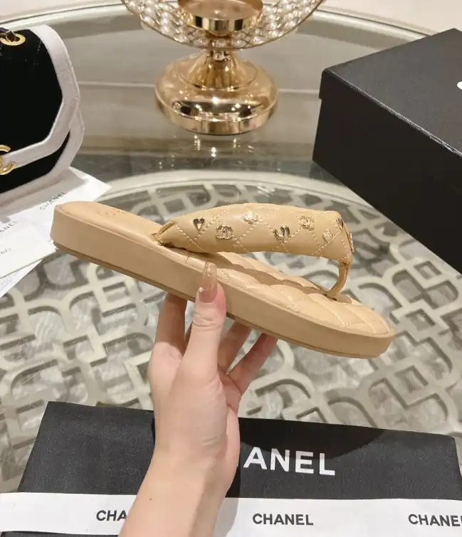 hype Chanel Slippers