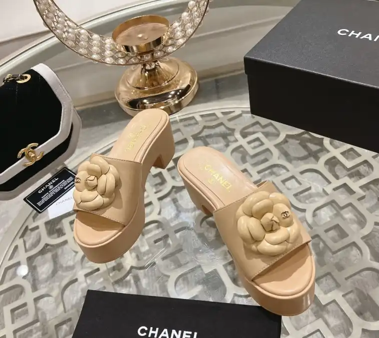 hype Chanel Slippers